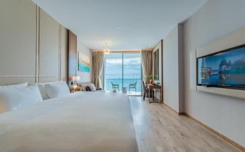 Family Room with Sea View