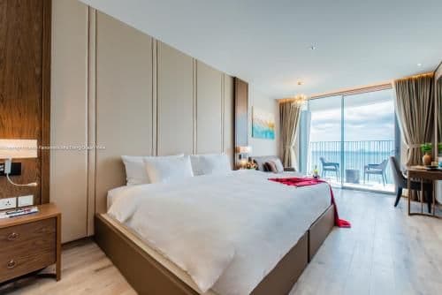 Family Room with Sea View