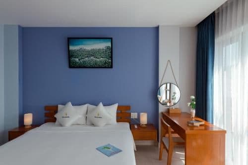 Deluxe Double or Twin Room with Sea View