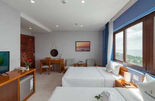 Triple Room with Sea View