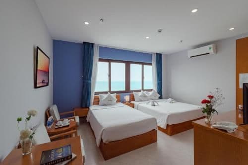 Triple Room with Sea View