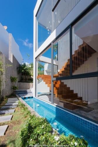 Six-Bedroom Villa Beach Front with Private Pool