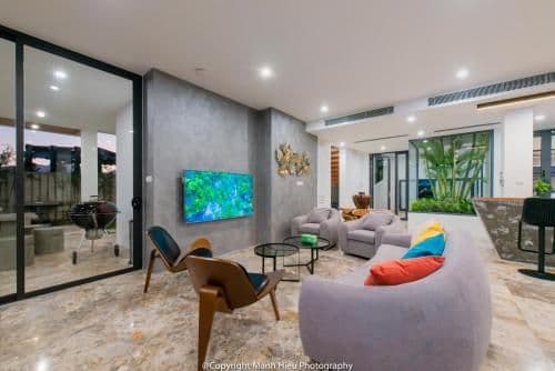 Six-Bedroom Villa Beach Front with Private Pool
