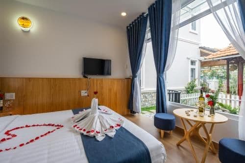 Double Room with Lake View