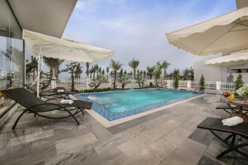 Elegance Triple with Balcony and Sea View