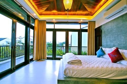 Azumi 01 bedroom balcony 2nd floor Apartment Hoian0