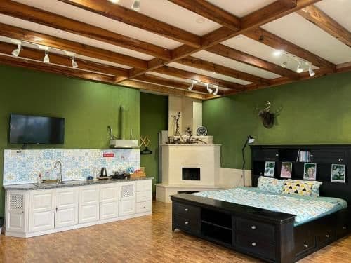 Executive Suite