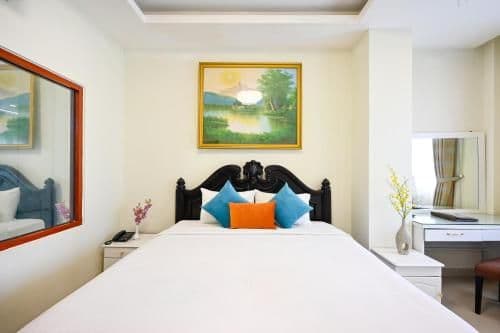 Premier Deluxe Double Room