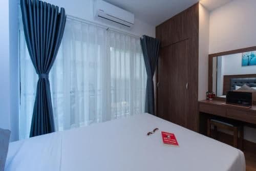 Deluxe Double Room with Balcony and Sea View