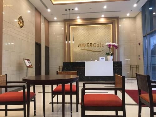RIVERGATE POOL AND GYM NEAR BUI VIEN STREET3