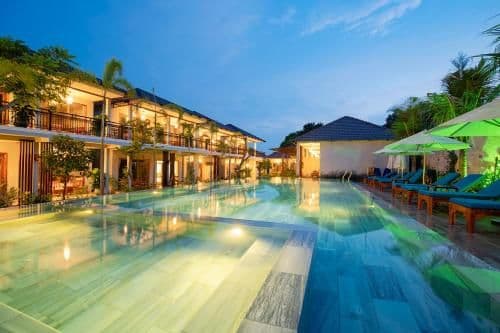 Triple Room with Pool View