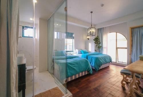Quadruple Room with Private Bathroom