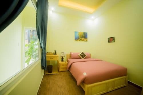 Queen Room