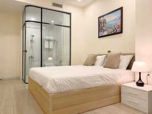 Deluxe King Room