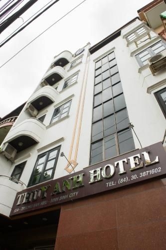 โรงแรมทุยอันห์ (Thuy Anh Hotel)0