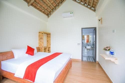 Double Room with Lake View