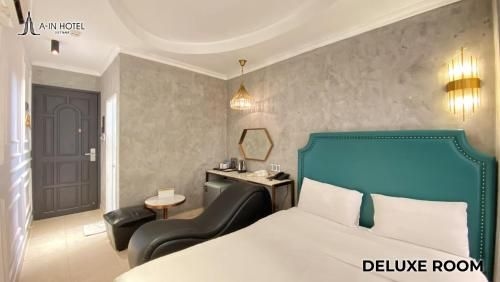 A in Hotel Del Luna2