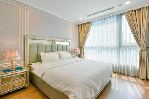 Vinhomes Central Park LANDMARK 13