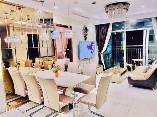 Vinhomes Central Park LANDMARK 10