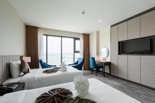 Twin Room with Sea View