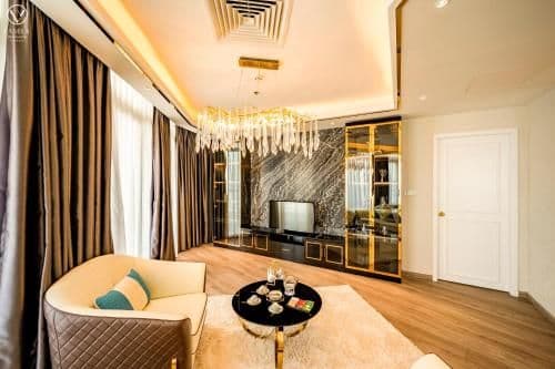 La Vela Club Lounge - President Suite (Club benefits included)