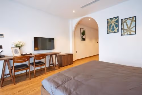 Studio with Balcony