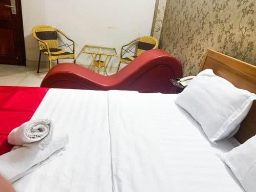 Large Double Room