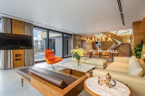 Five-Bedroom Villa with Private Pool