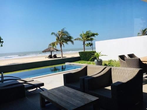 Villa - Beach Front