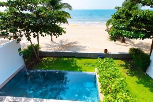 Villa - Beach Front