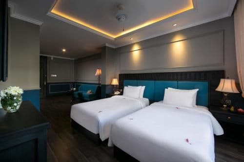 Suite with Pool View