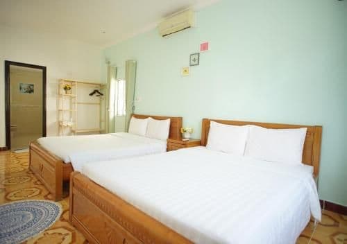 Deluxe Family Room