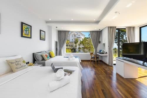Superior Queen Room with Two Queen Beds