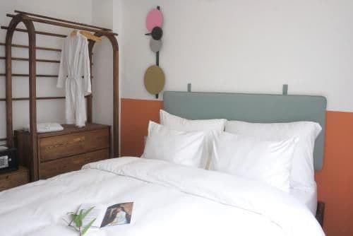 Deluxe Two-Bedroom Apartment with Balcony