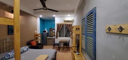 Deluxe Studio
