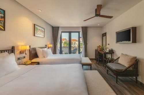 Twin Room with Balcony