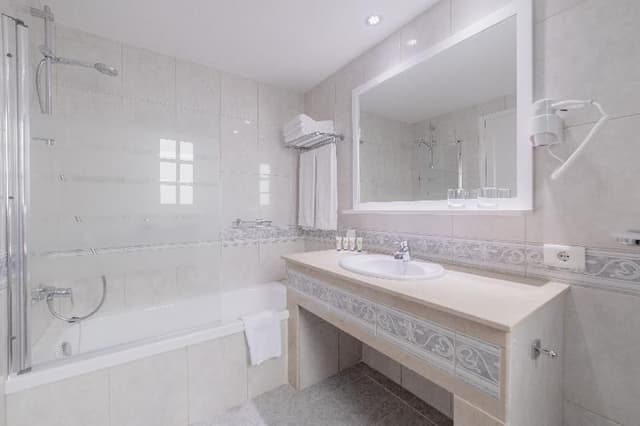APARTMENT SUPERIOR