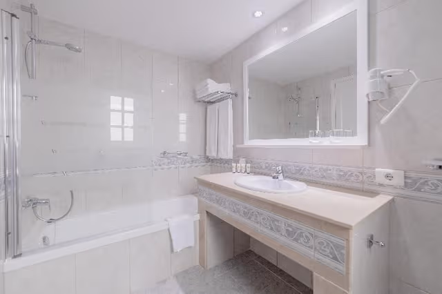 APARTMENT ONE BEDROOM