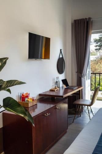 Queen Room with Balcony