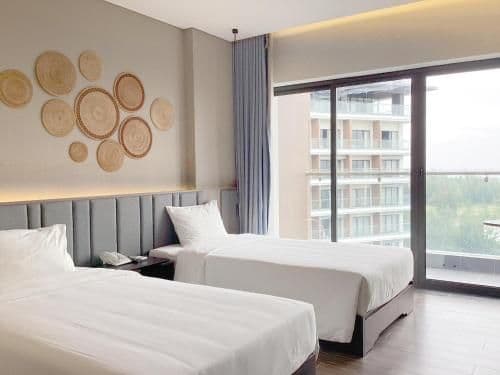 Deluxe Double or Twin Room with Sea View