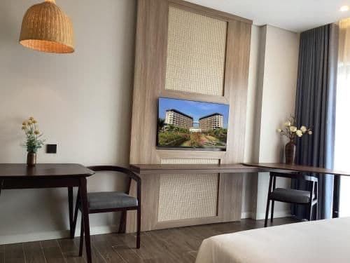 Deluxe Double or Twin Room with Sea View