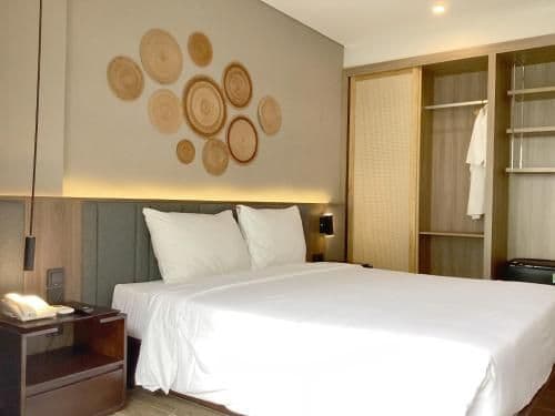 Deluxe Double or Twin Room with Sea View
