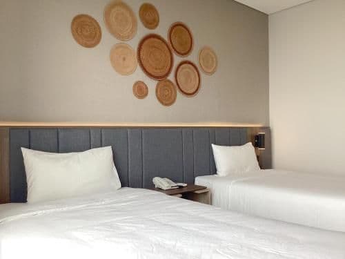 Deluxe Double or Twin Room with Sea View