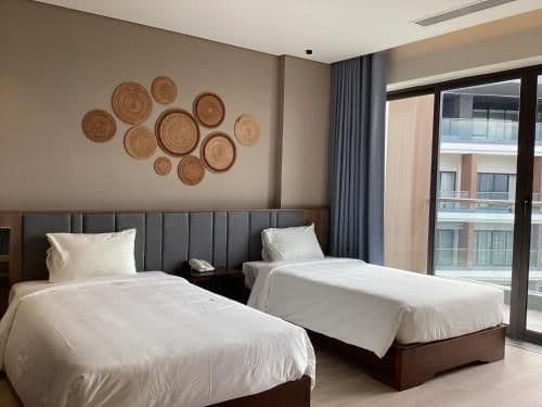 Deluxe Double or Twin Room with Sea View