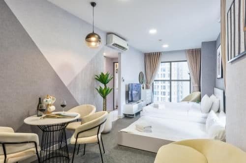 Deluxe Family Room