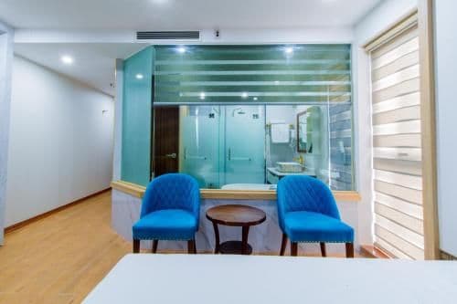 Twin Room with Balcony
