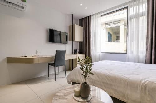 One-Bedroom Apartment