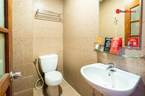 RedDoorz Khoi Nguyen Hotel Ly Chinh Thang (RedDoorz near Tan Dinh Market 3)1