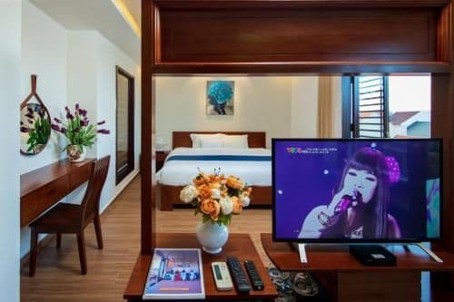 Luxury Triple Room