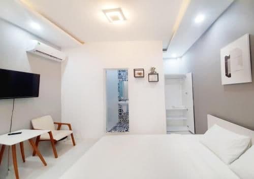 Double Room with Private Bathroom
